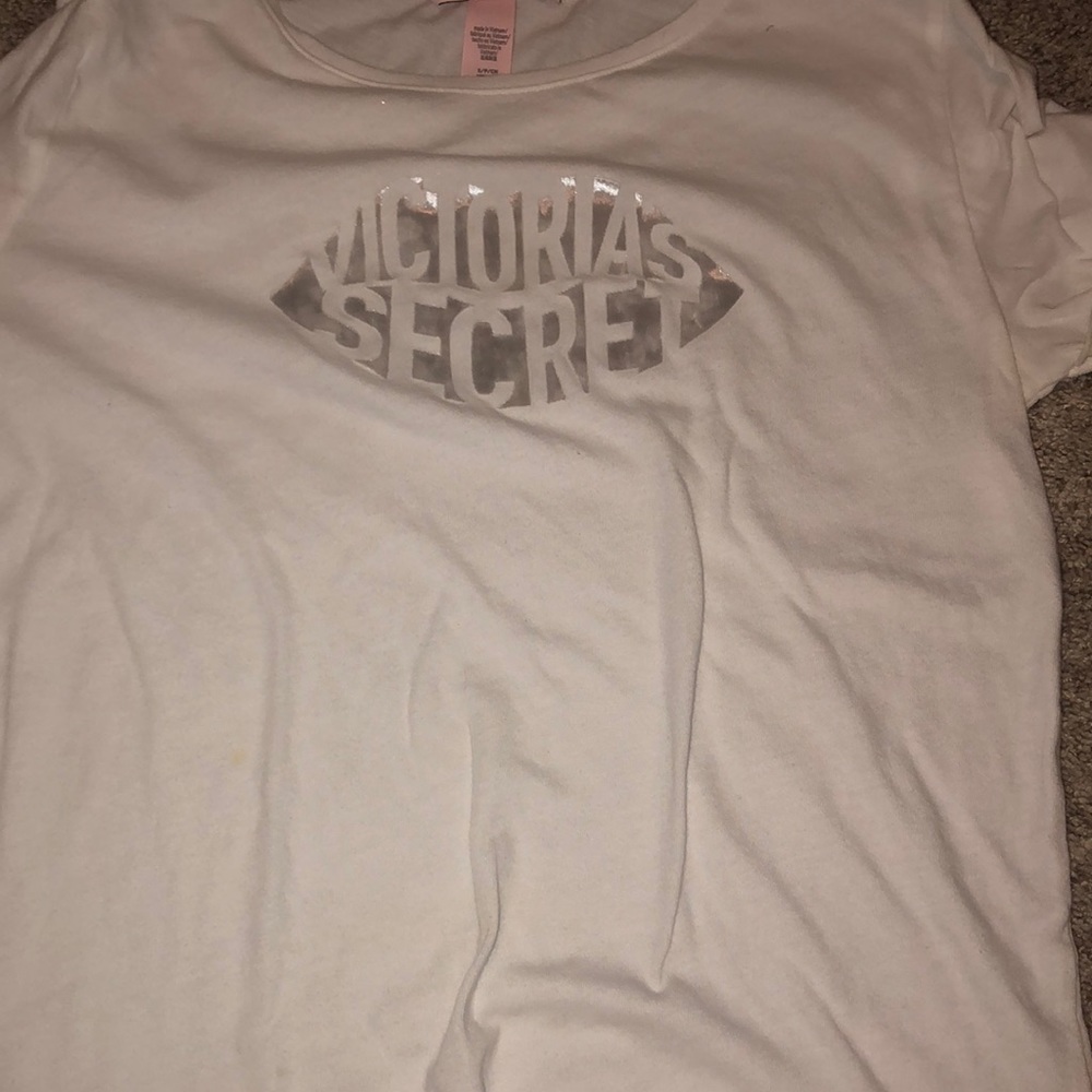 White Victoria’s Secret tee